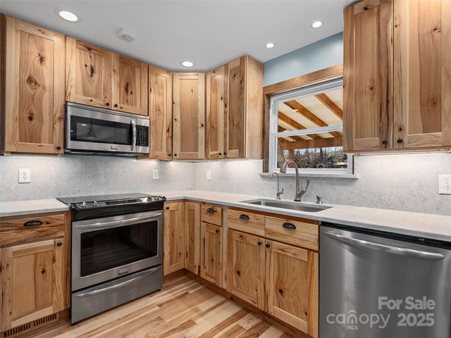 133 Axley Street, Canton, NC 28716