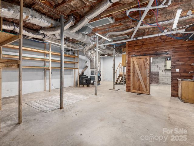 133 Axley Street, Canton, NC 28716