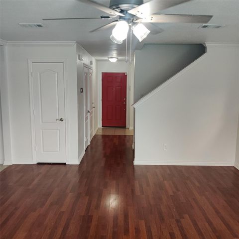 222 Chesterfield Circle, Waxahachie, TX 75165