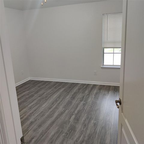 222 Chesterfield Circle, Waxahachie, TX 75165