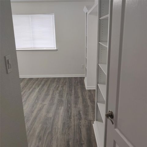 222 Chesterfield Circle, Waxahachie, TX 75165