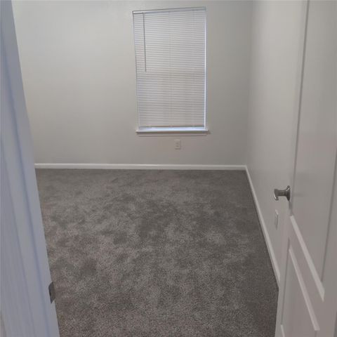 222 Chesterfield Circle, Waxahachie, TX 75165