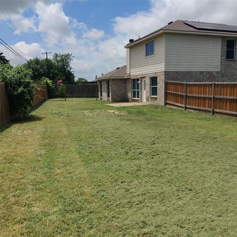 222 Chesterfield Circle, Waxahachie, TX 75165