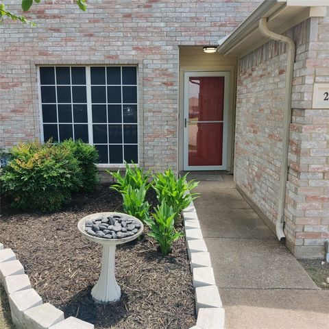 222 Chesterfield Circle, Waxahachie, TX 75165