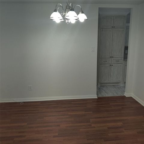 222 Chesterfield Circle, Waxahachie, TX 75165