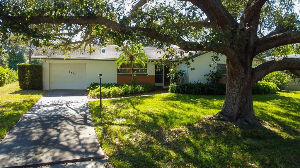 2364 6TH AVENUE SW, Largo, FL 33770