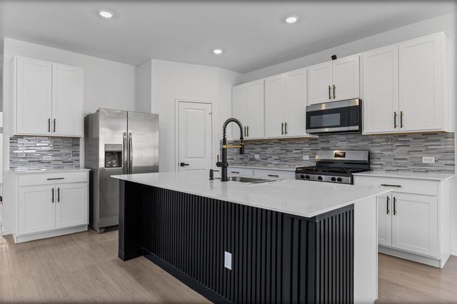 17911 Prairie Falcon WAY 6, Pflugerville, TX 78660