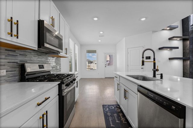 17911 Prairie Falcon WAY 6, Pflugerville, TX 78660