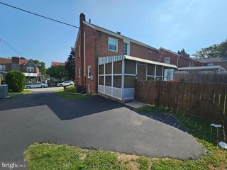 30 WAYNE AVE, Springfield, PA 19064