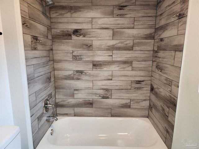 213 Wilson Ave, Atmore, AL 36502