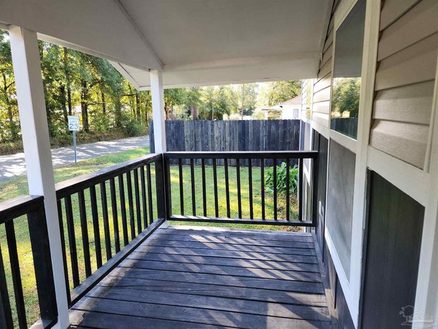 213 Wilson Ave, Atmore, AL 36502