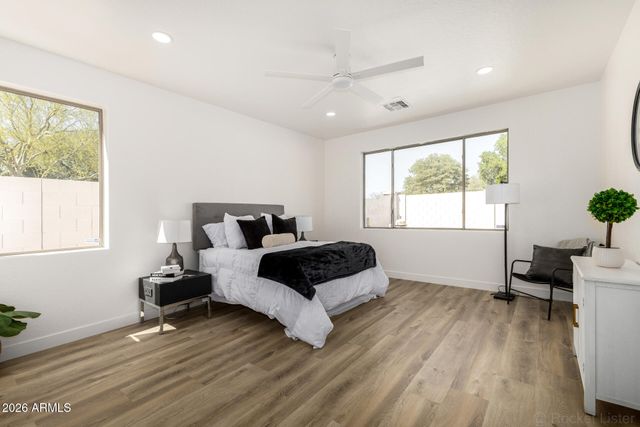 16054 W HEARN Road, Surprise, AZ 85379