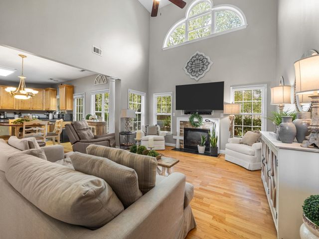 343 Rhapsody Lane, Boiling Springs, SC 29316