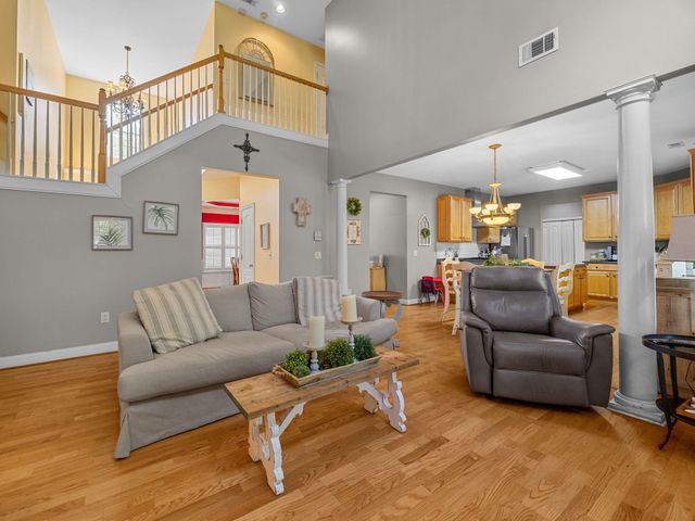 343 Rhapsody Lane, Boiling Springs, SC 29316