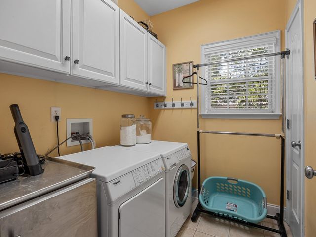 343 Rhapsody Lane, Boiling Springs, SC 29316
