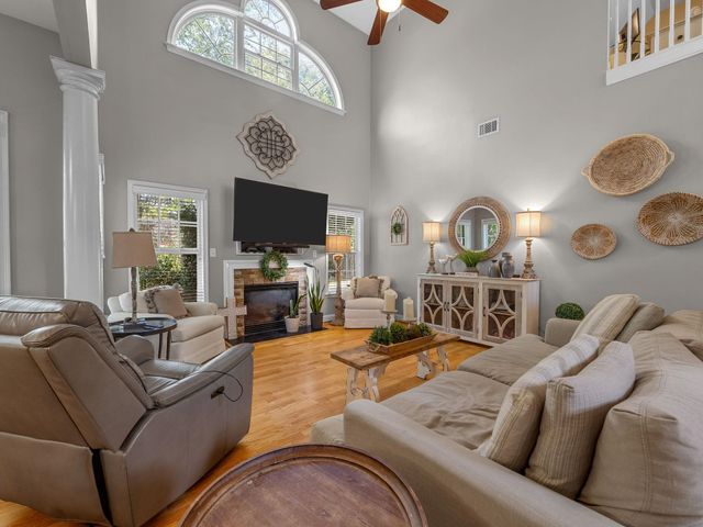 343 Rhapsody Lane, Boiling Springs, SC 29316
