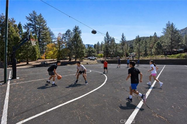 1429 Zermatt Drive, Pine Mountain Club, CA 93222