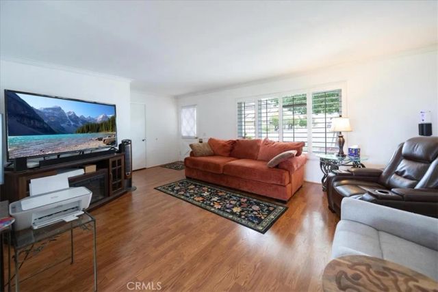 451 Olympia, Hemet, CA 92543