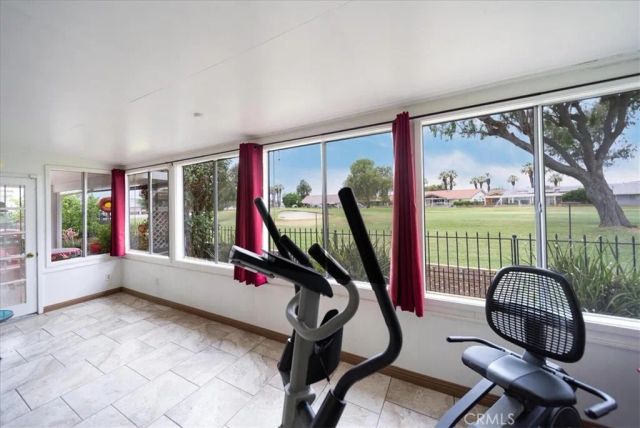 451 Olympia, Hemet, CA 92543