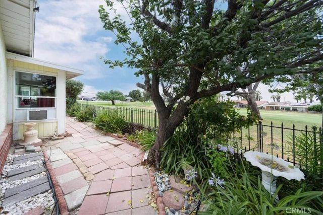 451 Olympia, Hemet, CA 92543