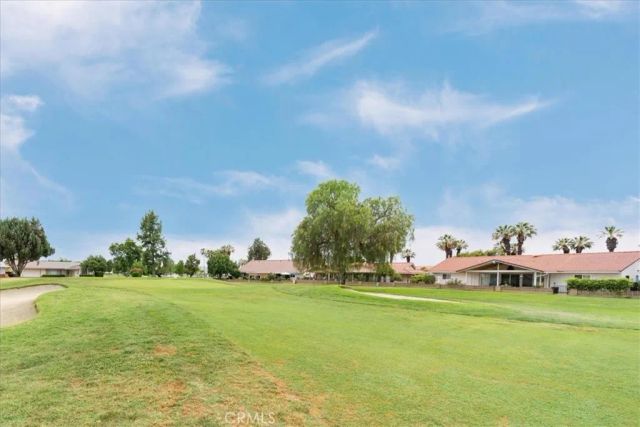 451 Olympia, Hemet, CA 92543