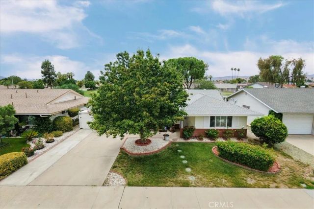 451 Olympia, Hemet, CA 92543