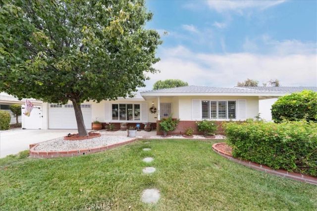 451 Olympia, Hemet, CA 92543