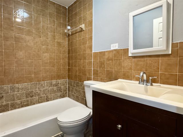 6006 Worth Street 2, Dallas, TX 75214