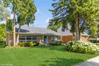 3123 Patton Drive, Des Plaines, IL 60018