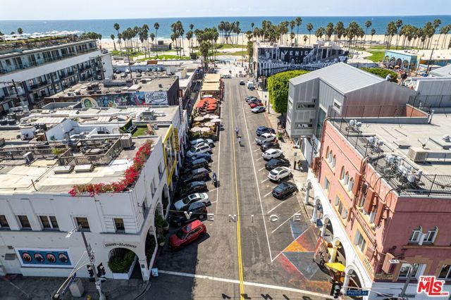 1908 Pacific Avenue, Venice (los Angeles), CA 90291