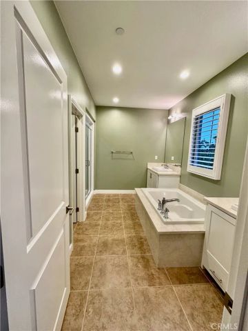 55 Wild Horse, Irvine, CA 92602