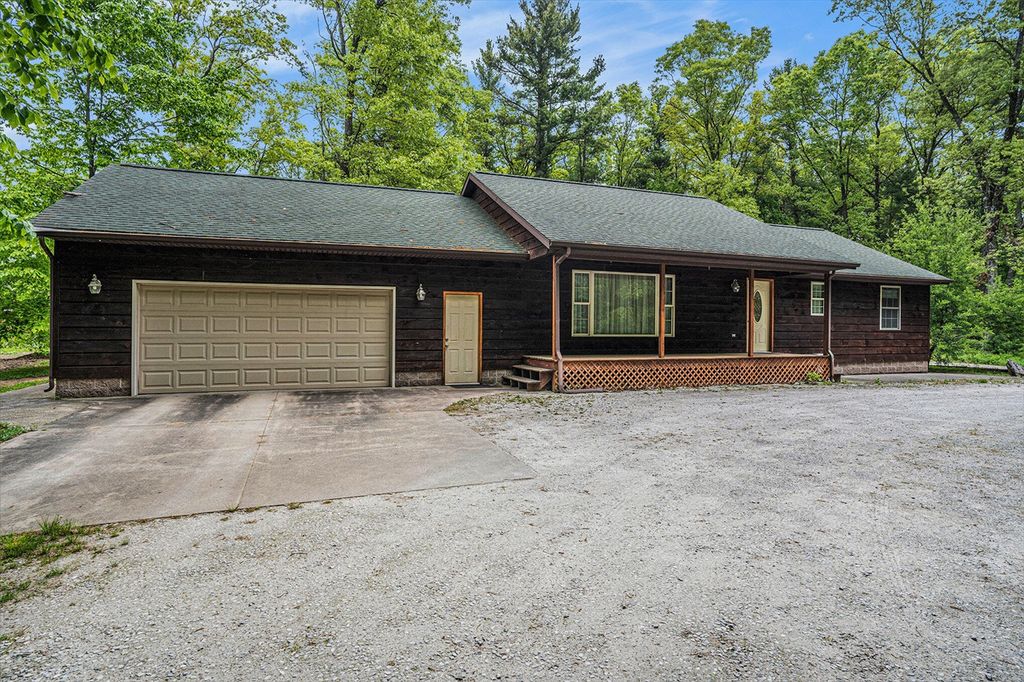 2636 White Lake Drive, Whitehall, MI 49461