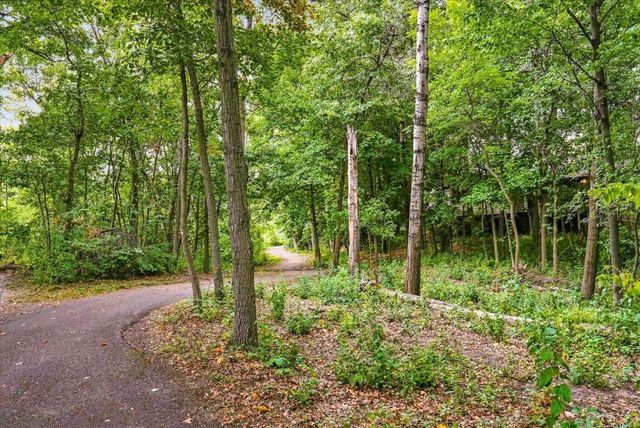 1251 Archer Lane N, Plymouth, MN 55447