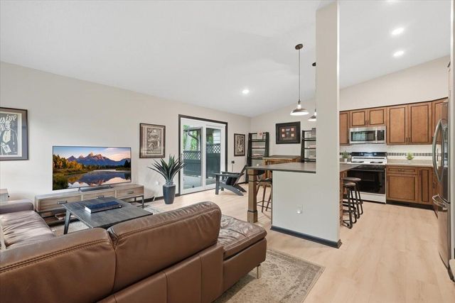 1251 Archer Lane N, Plymouth, MN 55447