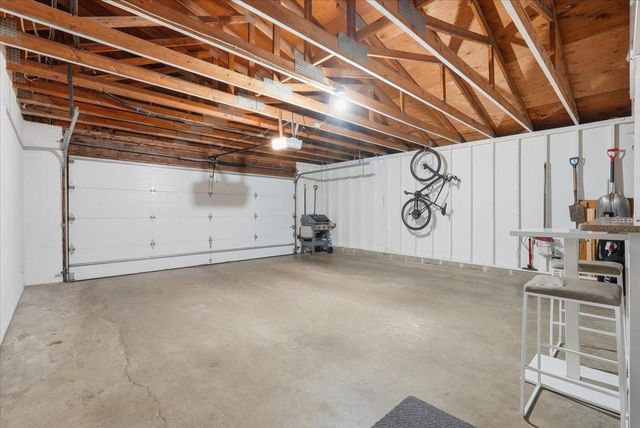 1251 Archer Lane N, Plymouth, MN 55447