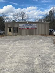 10000 Mccoll Road, Laurinburg, NC 28352