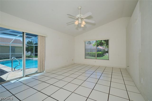 2813 SW 43rd ST, Cape Coral, FL 33914