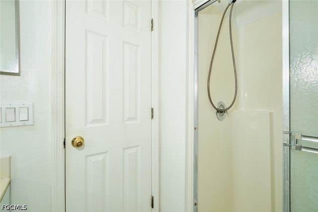 2813 SW 43rd ST, Cape Coral, FL 33914