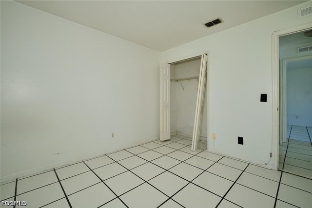 2813 SW 43rd ST, Cape Coral, FL 33914