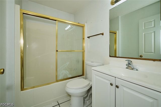 2813 SW 43rd ST, Cape Coral, FL 33914