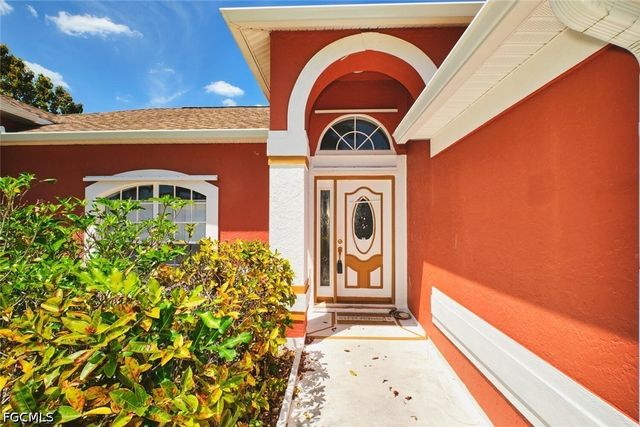 2813 SW 43rd ST, Cape Coral, FL 33914