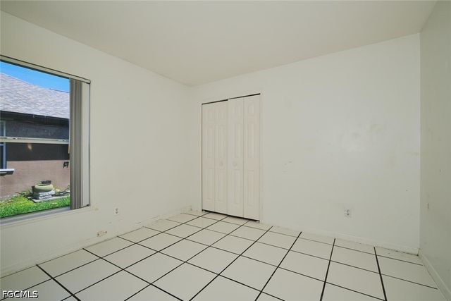 2813 SW 43rd ST, Cape Coral, FL 33914