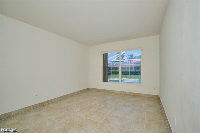 2813 SW 43rd ST, Cape Coral, FL 33914