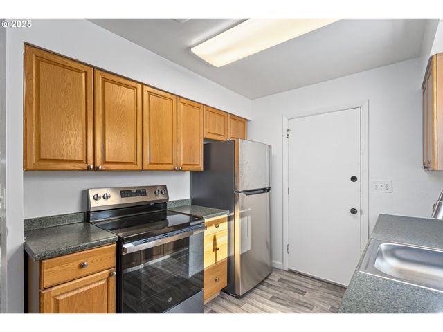 300 BALTIMORE Way, Vancouver, WA 98664