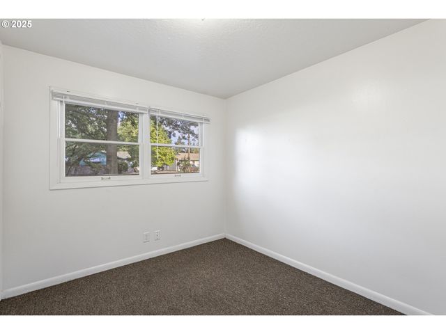 300 BALTIMORE Way, Vancouver, WA 98664