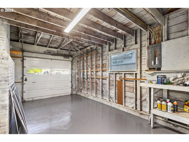 300 BALTIMORE Way, Vancouver, WA 98664