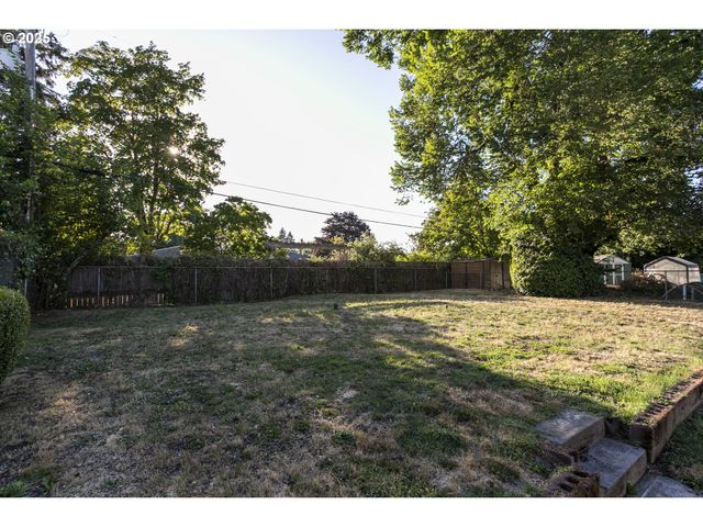 300 BALTIMORE Way, Vancouver, WA 98664