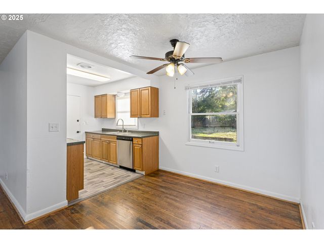 300 BALTIMORE Way, Vancouver, WA 98664