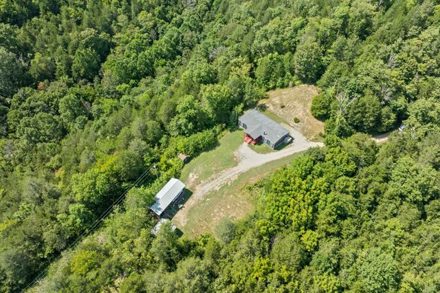 142 Tobe Lane, Celina, TN 38551