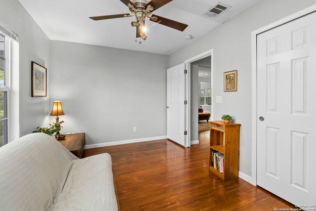 527 Eleanor Ave, San Antonio, TX 78209